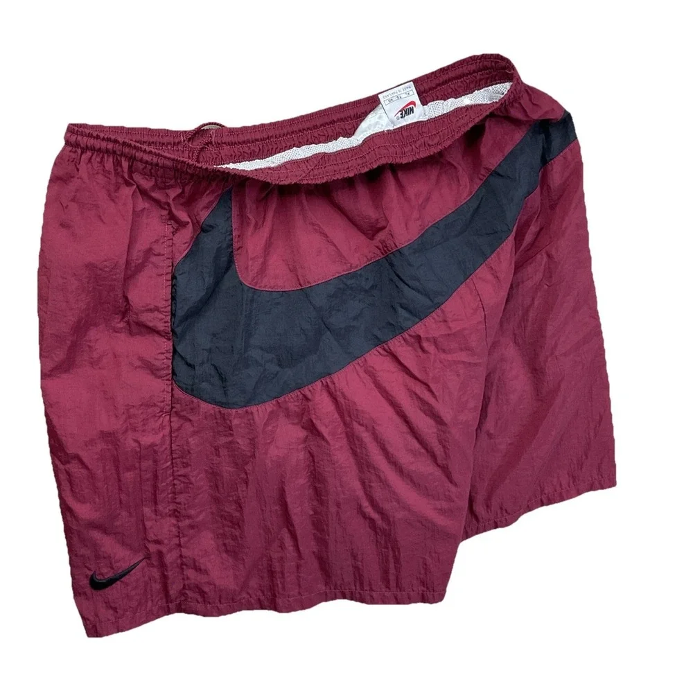 Vintage Nike Shorts 90s Nylon Mesh Lined Basketball Swoosh Pockets Gym Men Sz XL